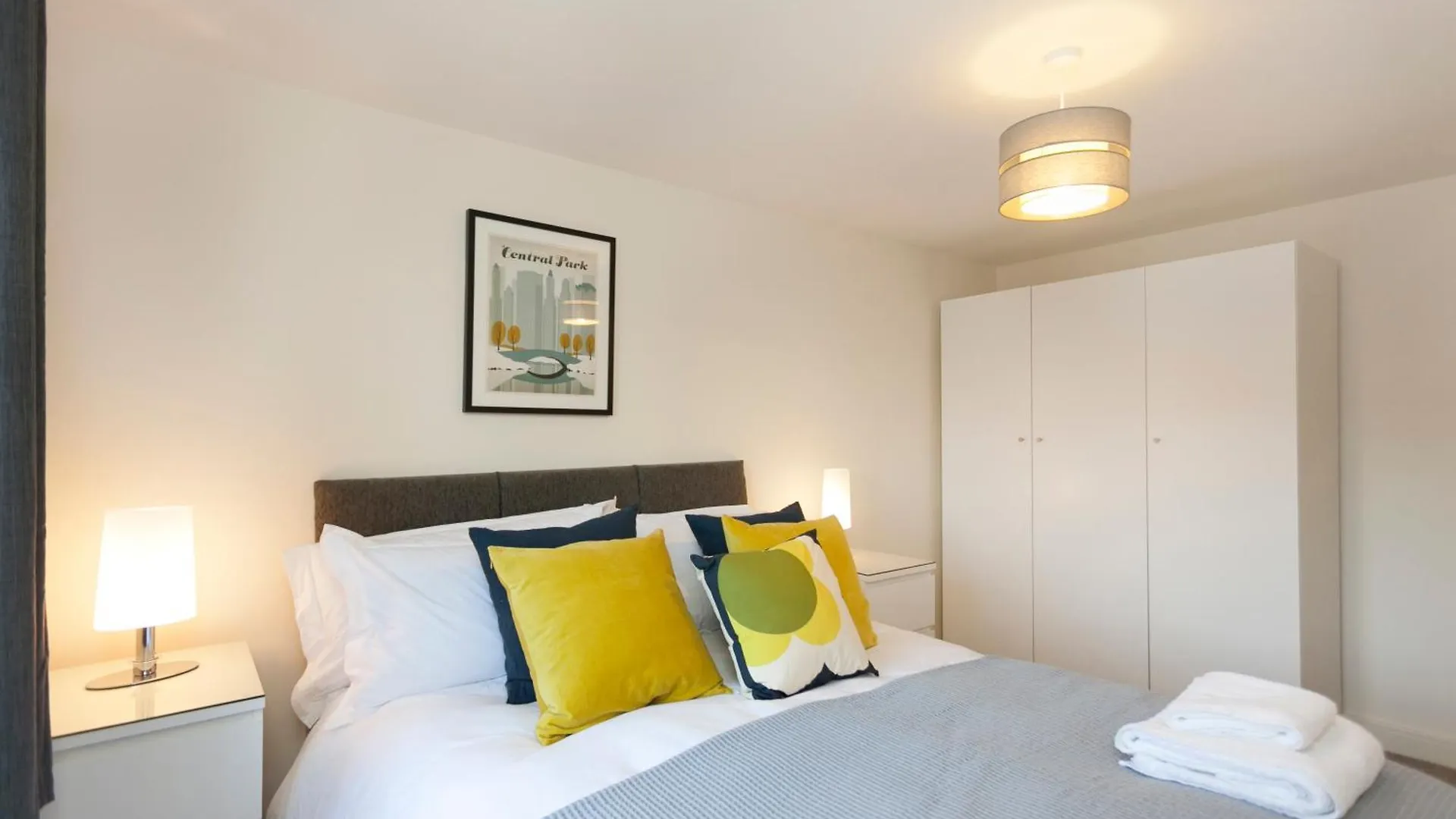 Dbs Serviced Apartments - The Townhouse Castle Donington 0*,  United Kingdom