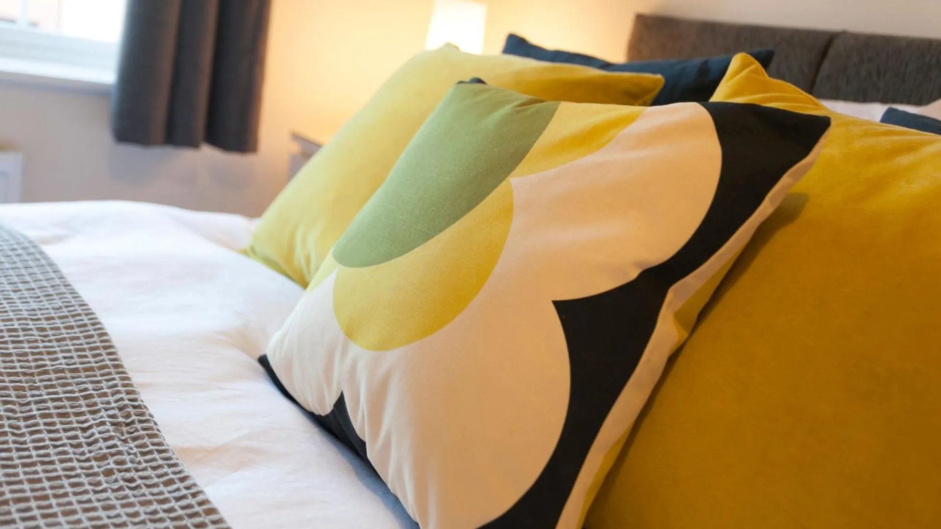 Dbs Serviced Apartments - The Townhouse Castle Donington