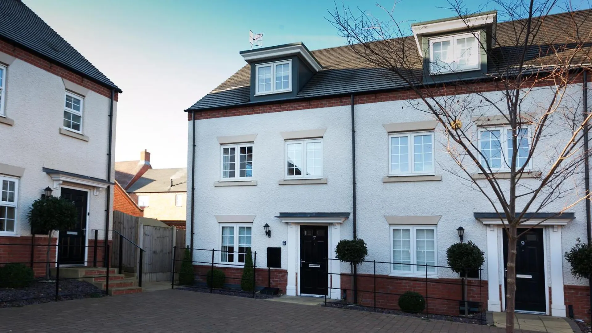Dbs Serviced Apartments - The Townhouse Castle Donington